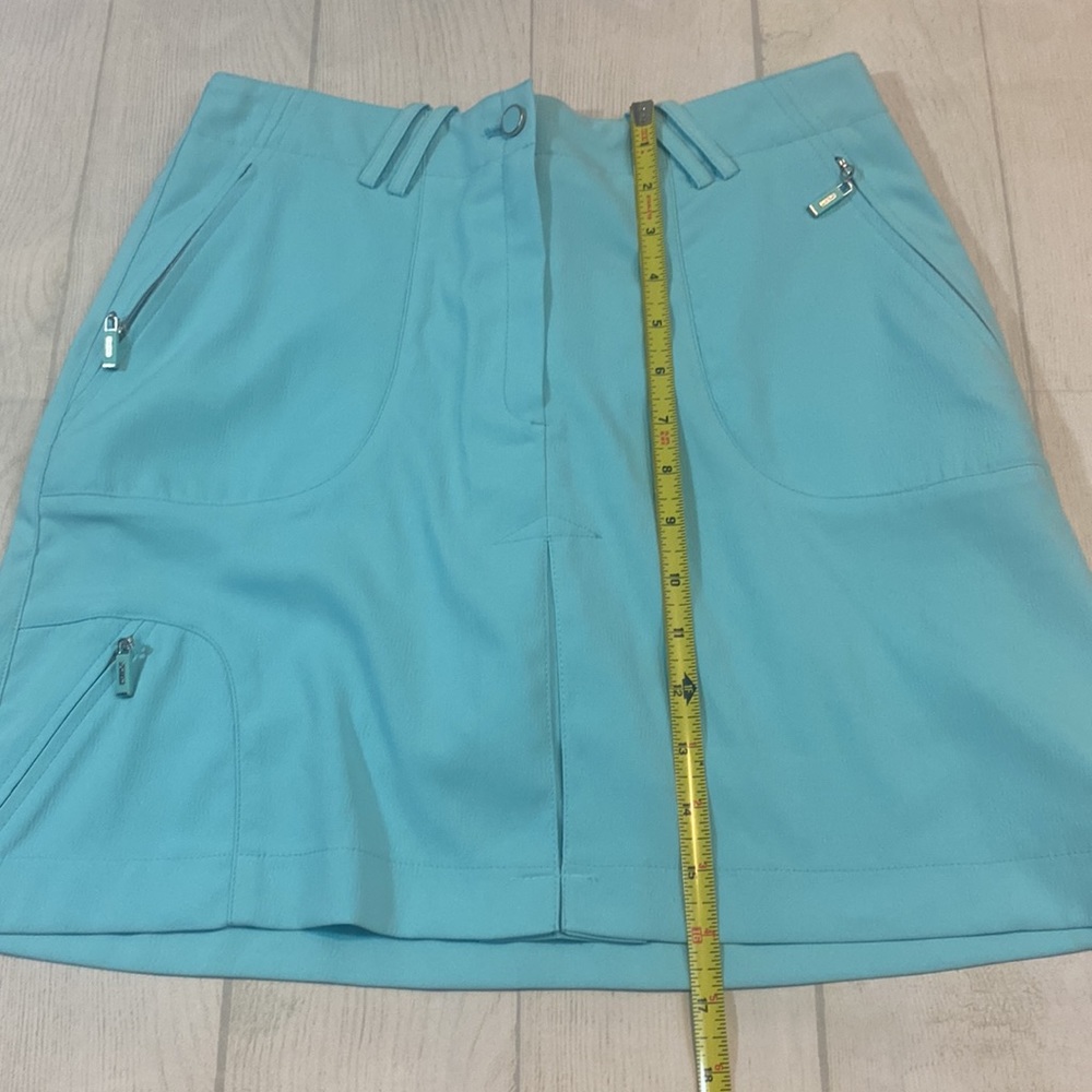 DKNY Golf Skort - Picture 5 of 7